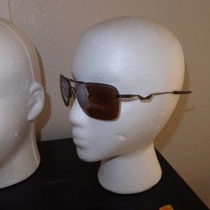 OAKLEY TAILBACK-POLARISED/MIRRORED SQUARE AVIATORS/UNISEX-LIGHT WEIGHT …